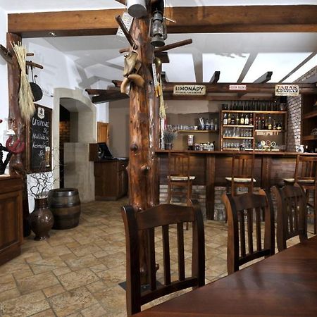Pension U Vsech Certu Jičín Esterno foto