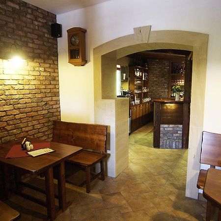 Pension U Vsech Certu Jičín Esterno foto