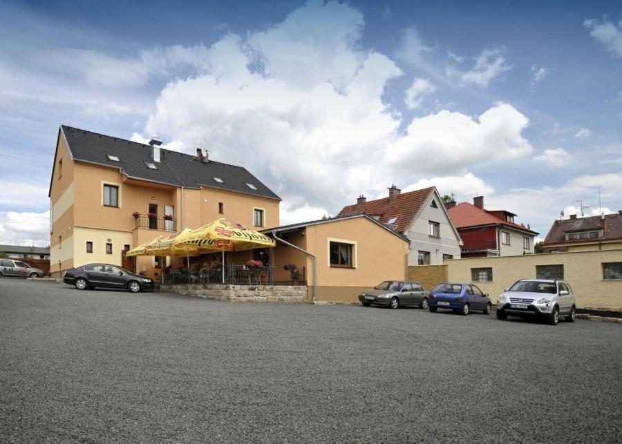 Pension U Vsech Certu Jičín Esterno foto
